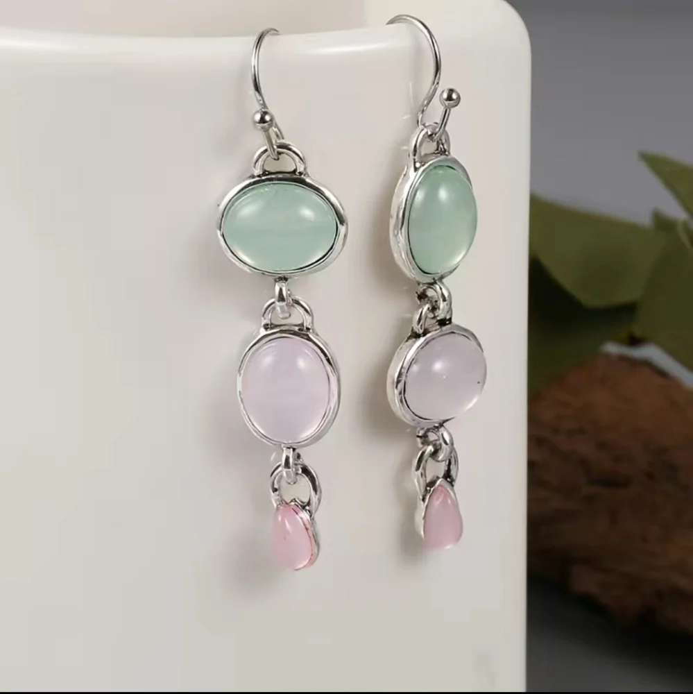 New moonstone drop dangle earrings - Picture 3 of 4